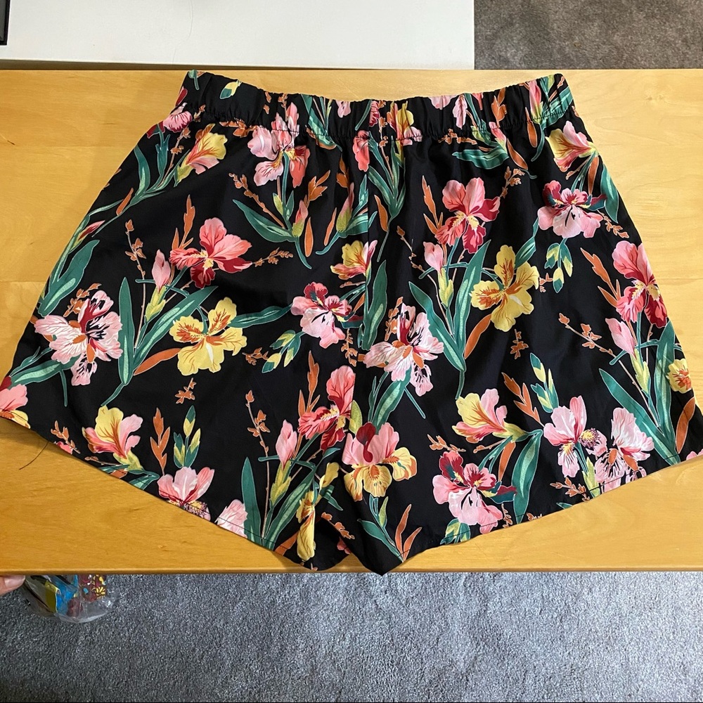 Matching Set of Floral Top and Short
